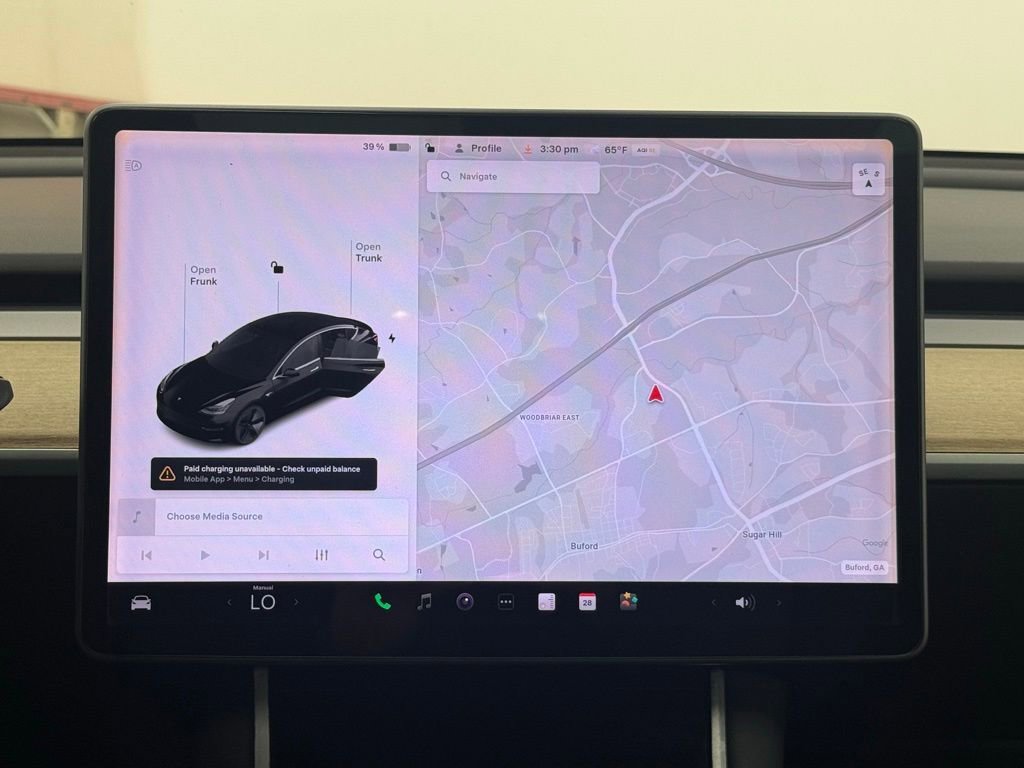 Used 2018 Tesla Model 3 Long Range RWD image 24