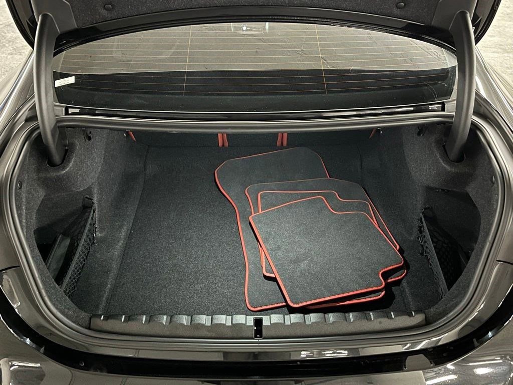 Used 2021 BMW M4 Competition w/ Executive Package image 35