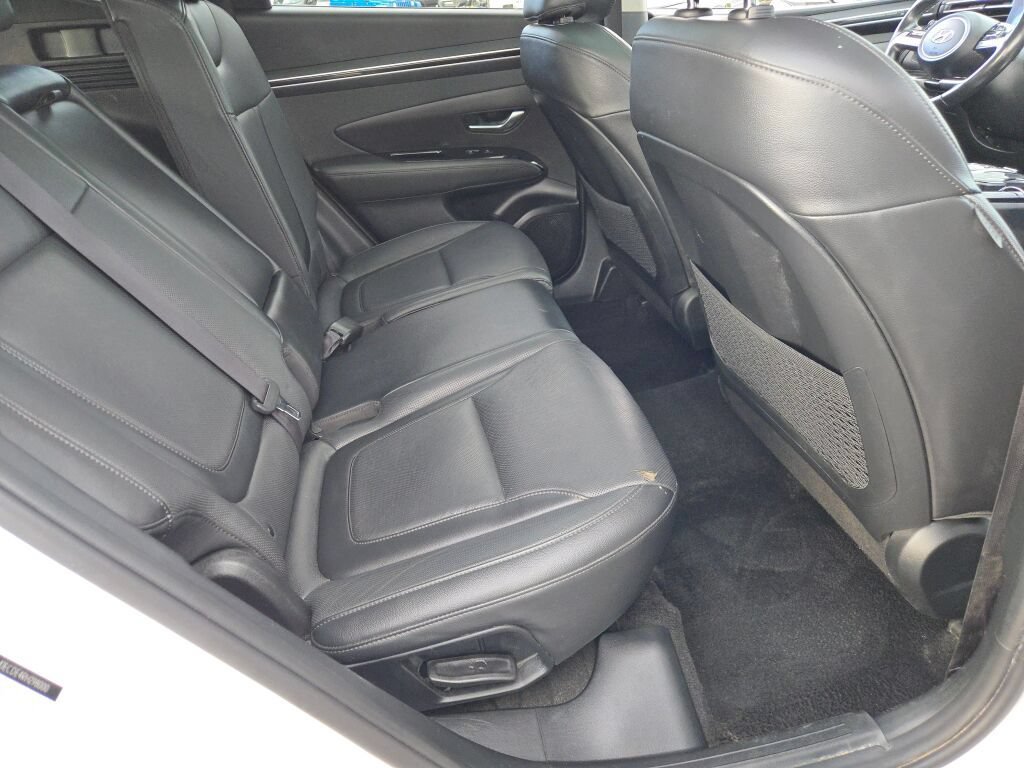 Used 2024 Hyundai Tucson Limited AWD/4WD image 12