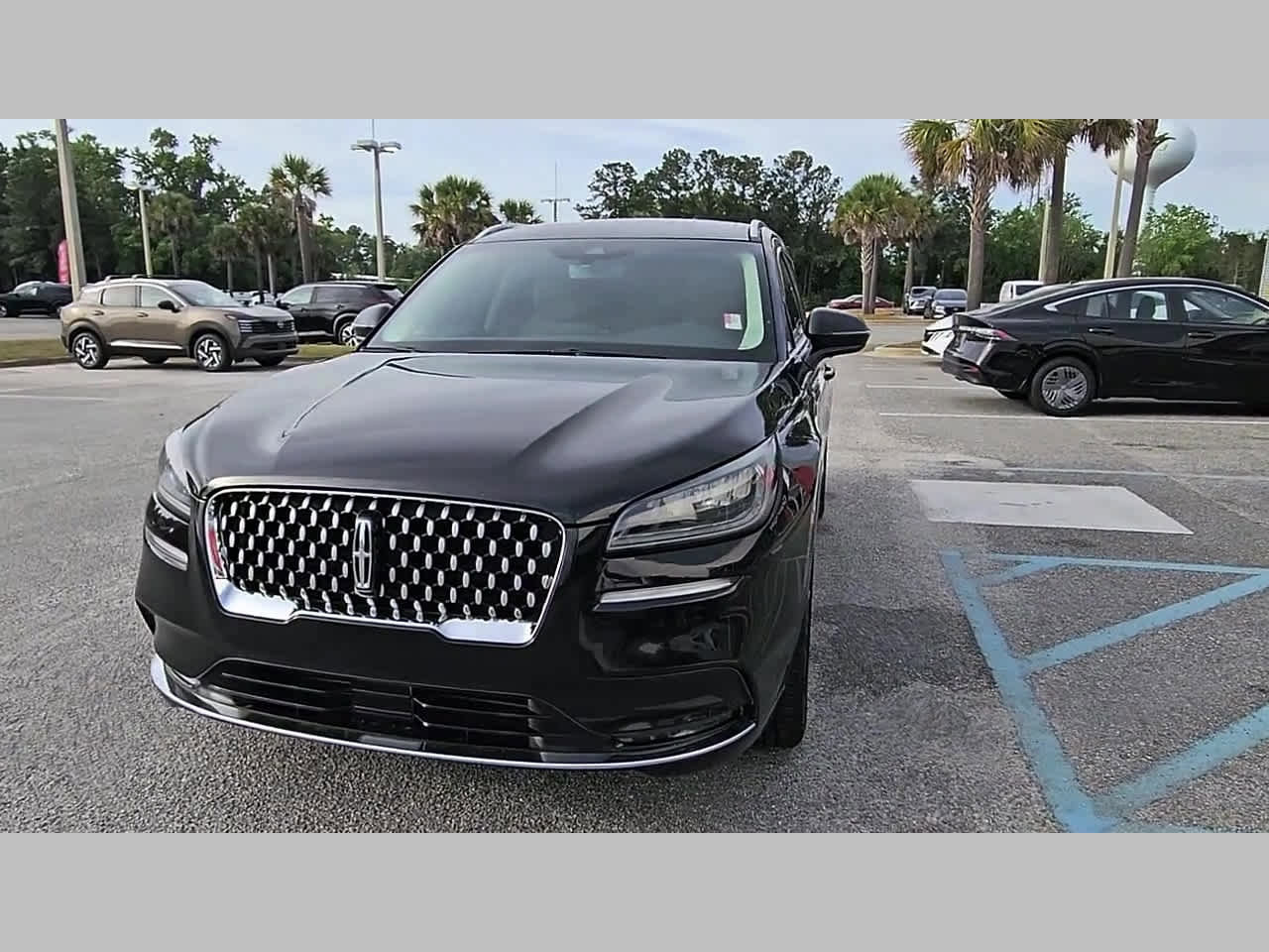 Used 2020 Lincoln Corsair Reserve w/ Appearance Package FWD image 21