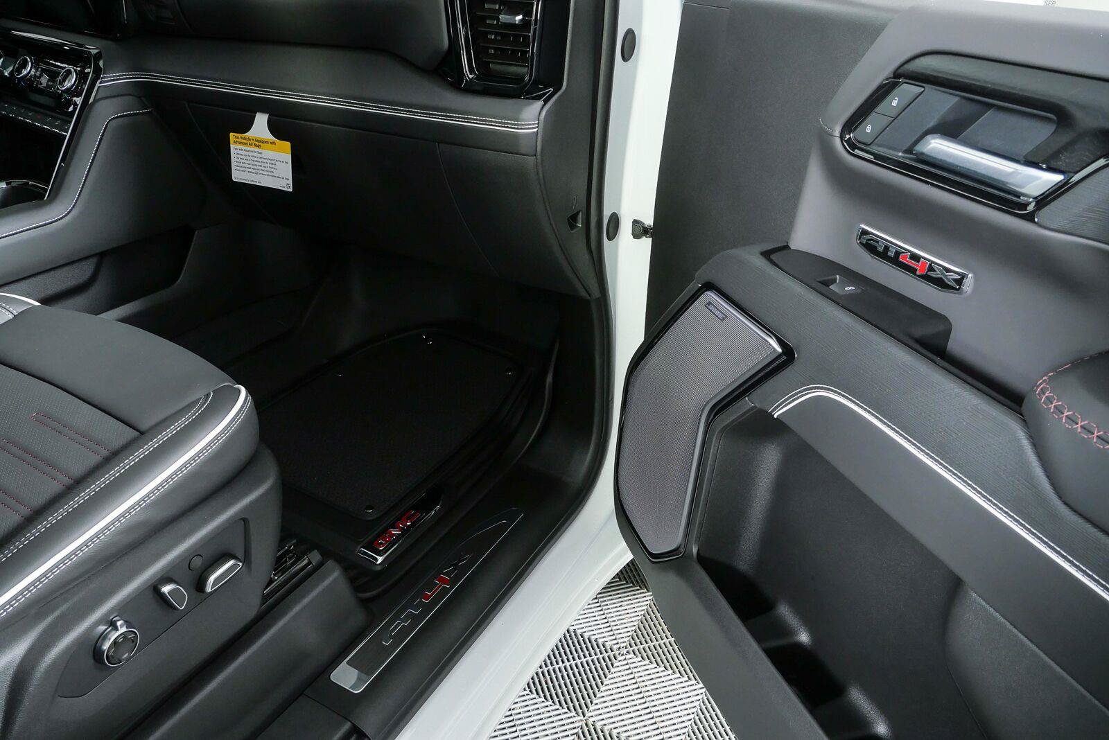 New 2026 GMC Sierra 1500 AT4X AWD/4WD image 26