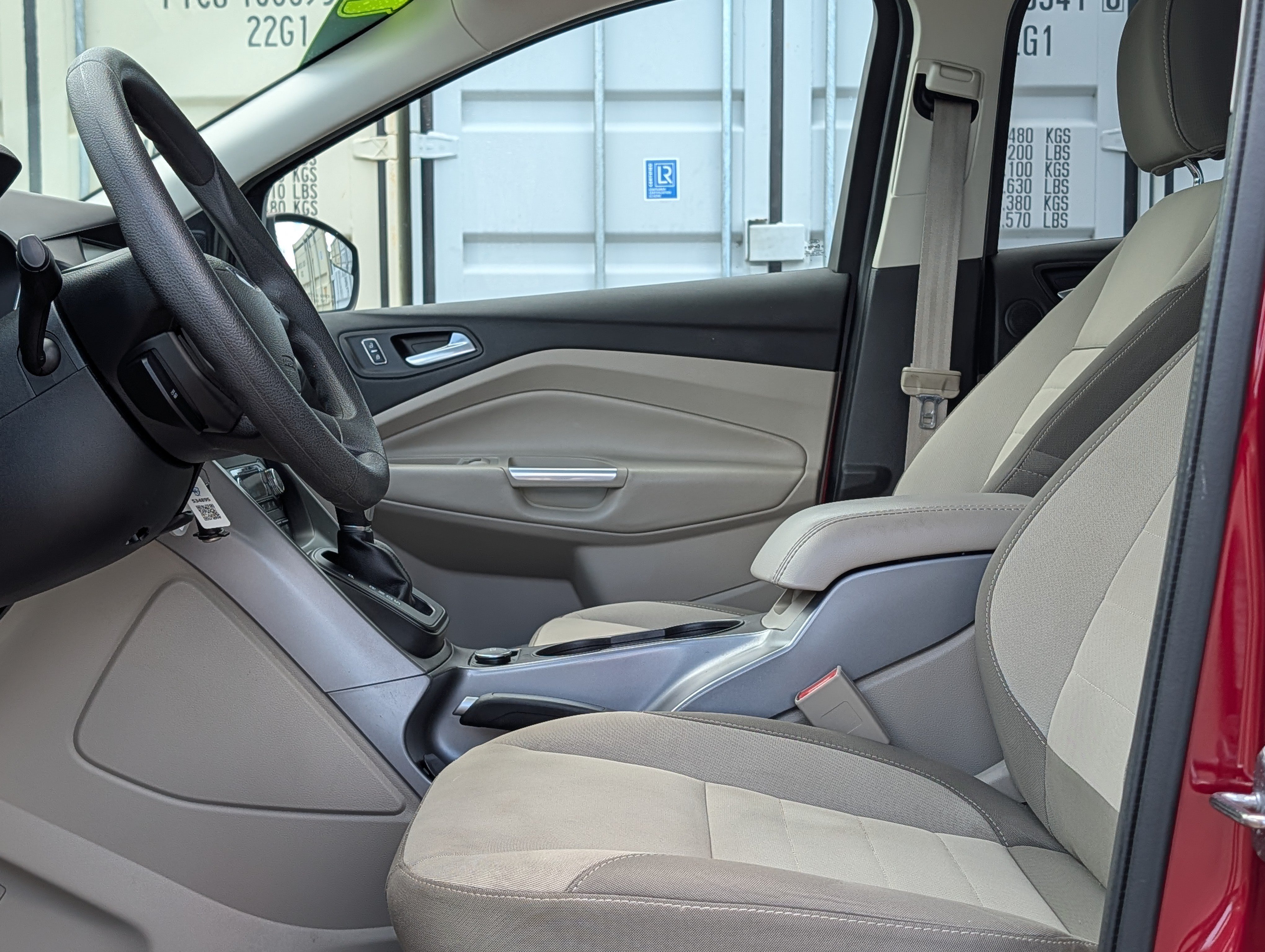 Used 2014 Ford Escape SE w/ Equipment Group 201A FWD image 21