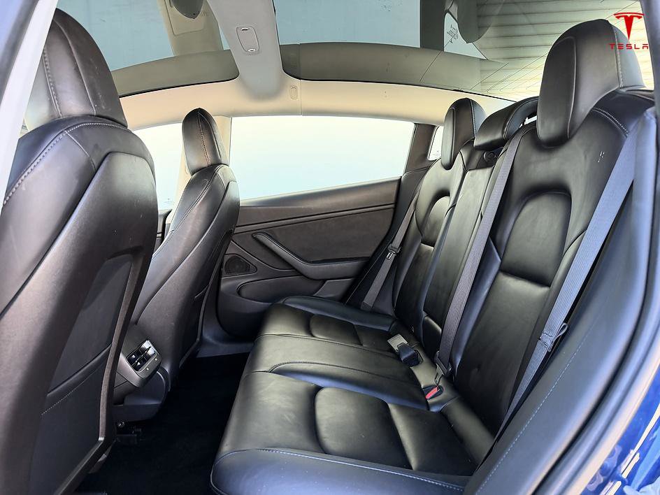 Used 2019 Tesla Model 3 Standard Range RWD image 15