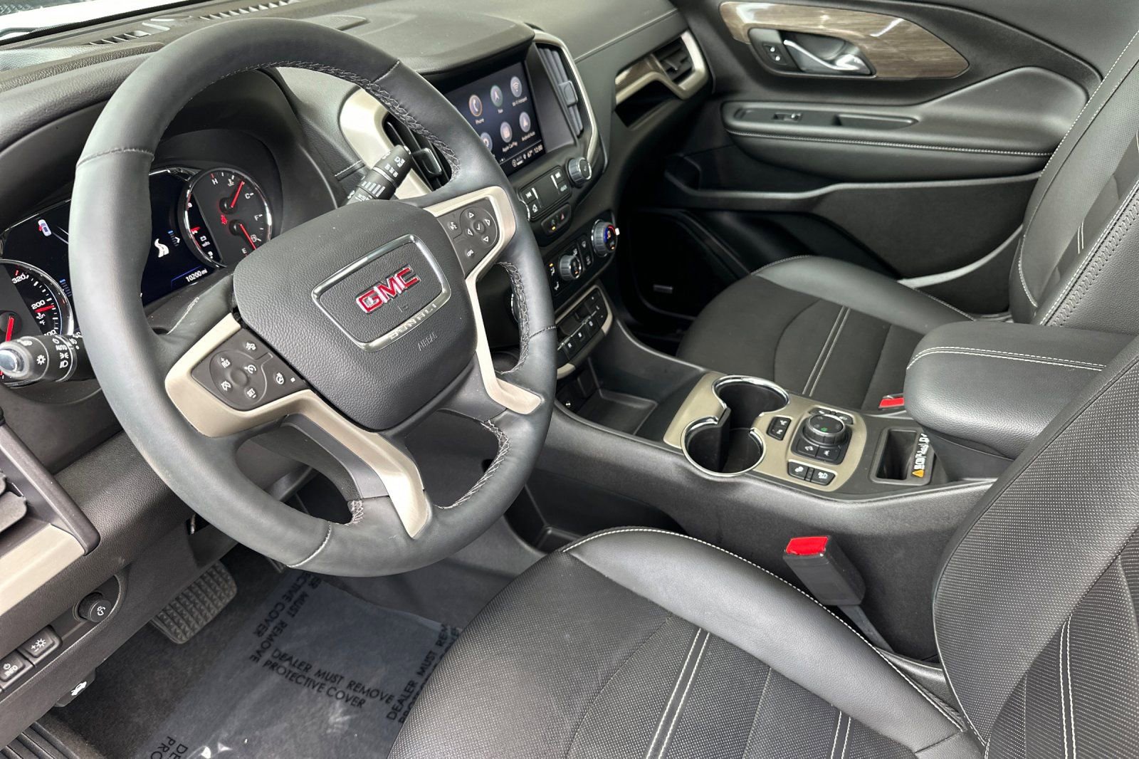 Certified 2024 GMC Terrain Denali w/ Denali Premium Package AWD/4WD image 10