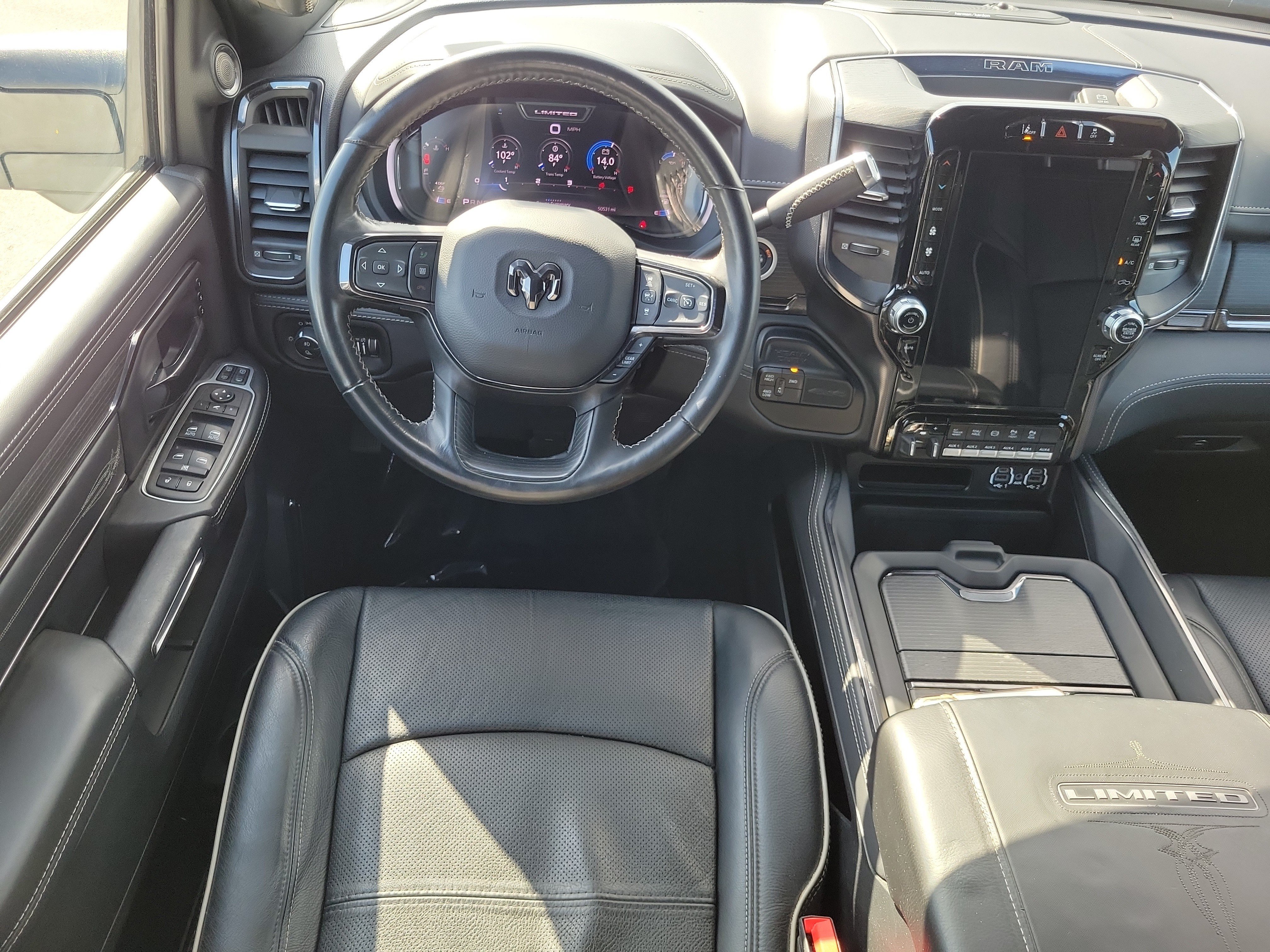 Used 2024 RAM 3500 Limited AWD/4WD image 16