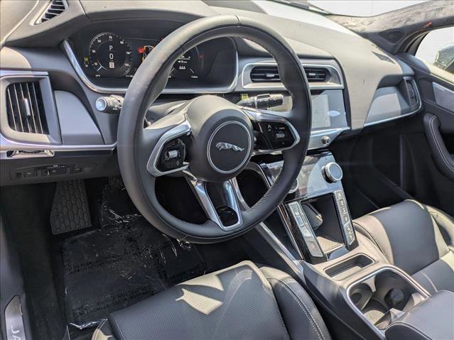 New 2024 Jaguar I-PACE R-Dynamic HSE image 3