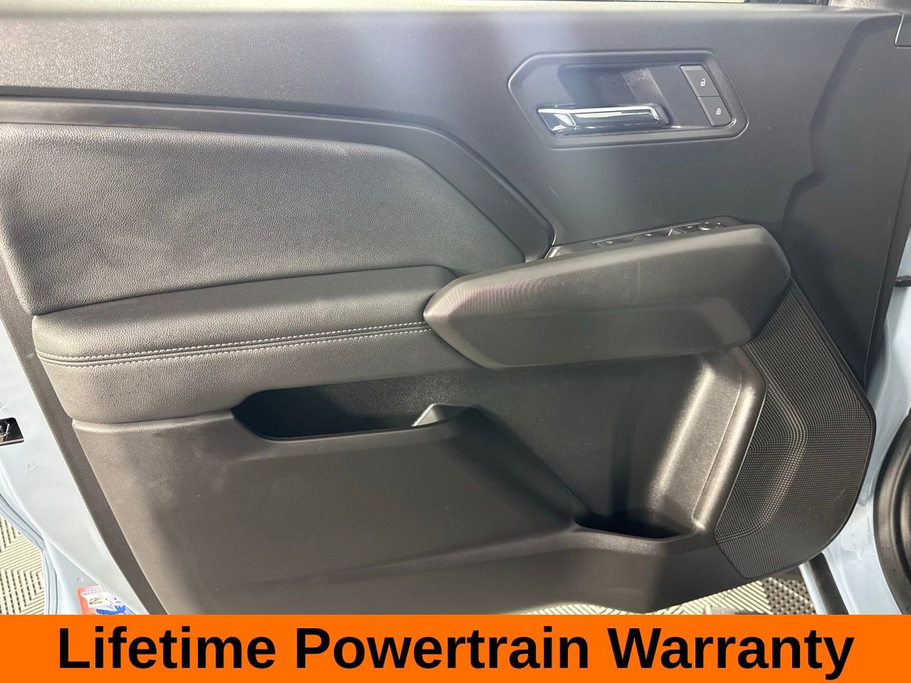 Used 2026 Chevrolet Colorado LT image 10