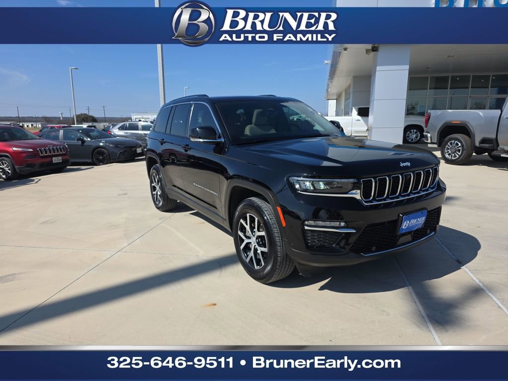Used 2023 Jeep Grand Cherokee Limited w/ Luxury Tech Group II image 1