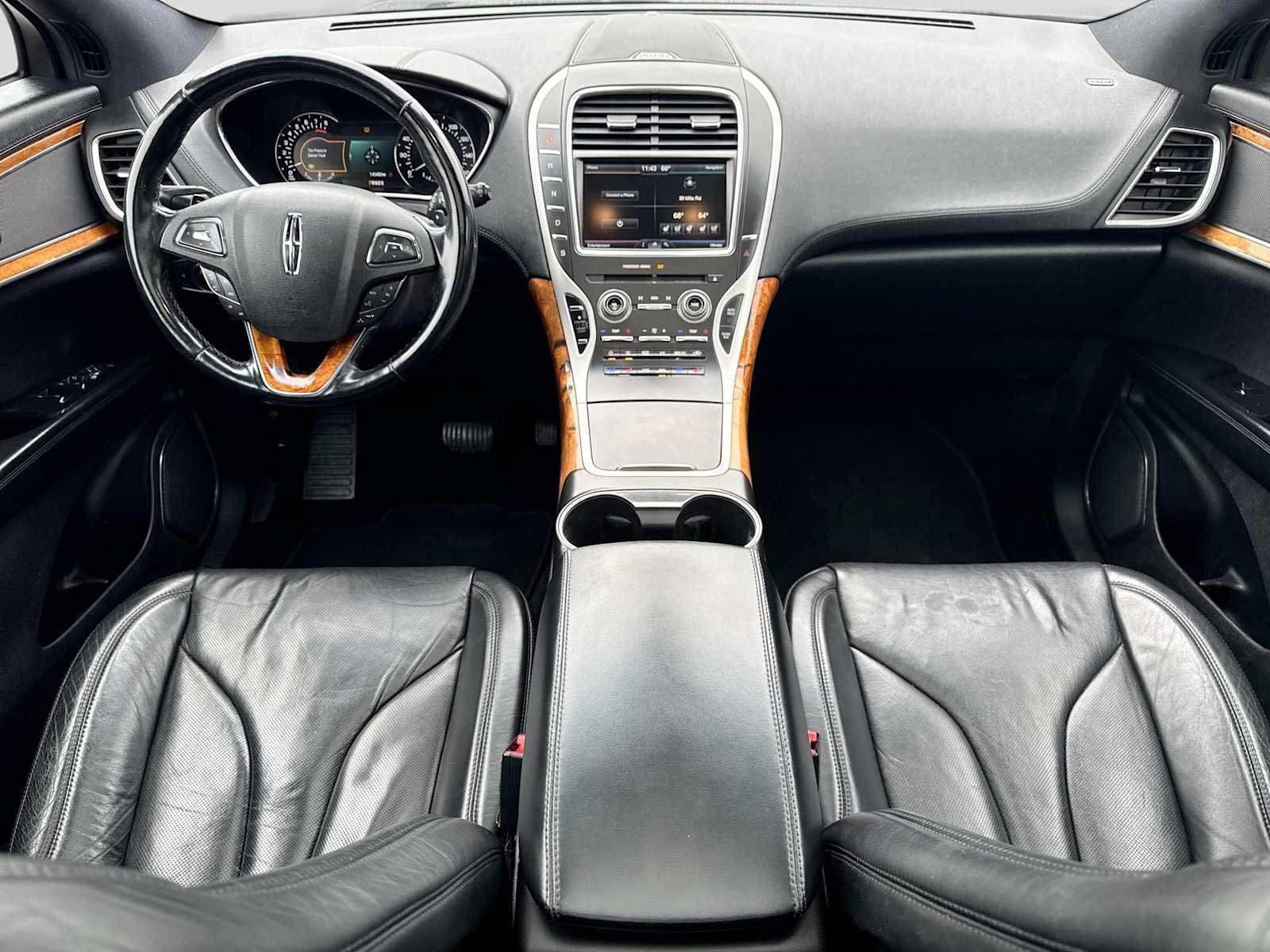 Used 2016 Lincoln MKX Reserve w/ Climate Package AWD/4WD image 14