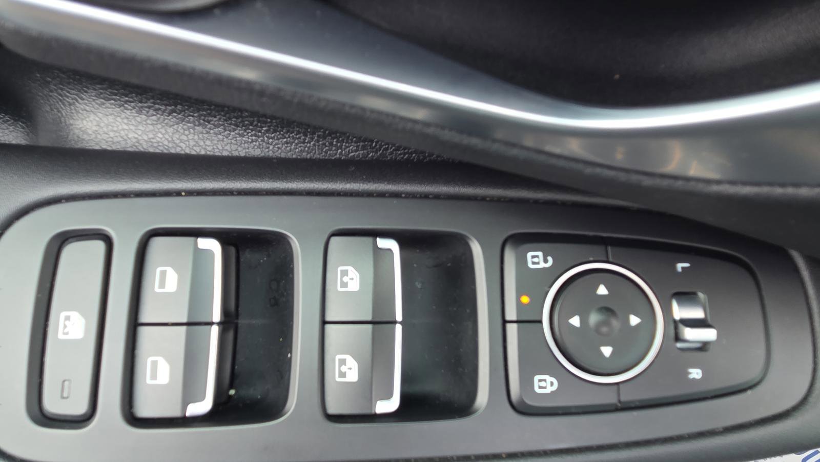 Used 2025 Hyundai Sonata SEL image 26