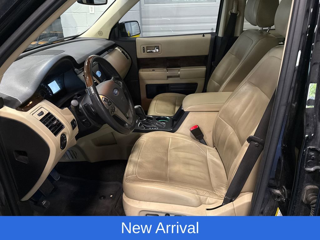 Used 2018 Ford Flex Limited w/ Equipment Group 303A AWD/4WD image 8
