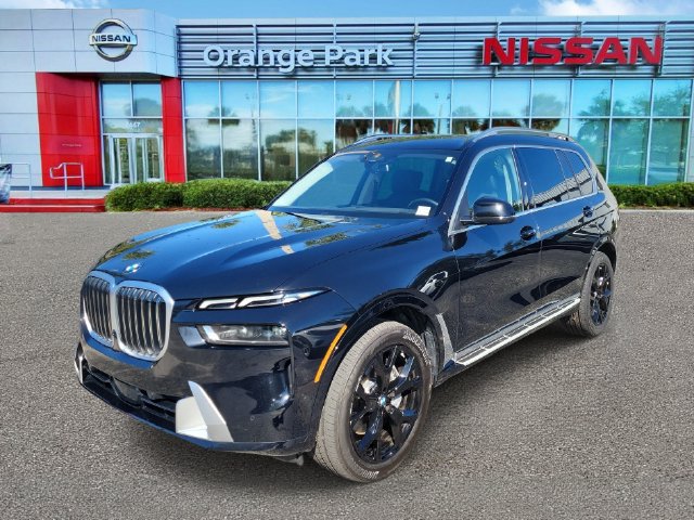 Used 2026 BMW X7 xDrive40i AWD/4WD image 4