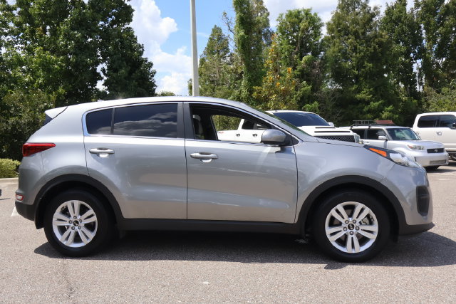 Used 2019 Kia Sportage LX FWD image 9