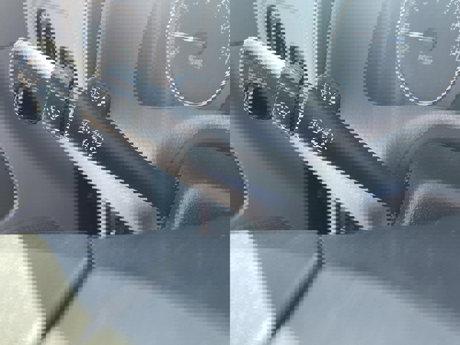 Used 2006 Buick Rainier CXL image 13