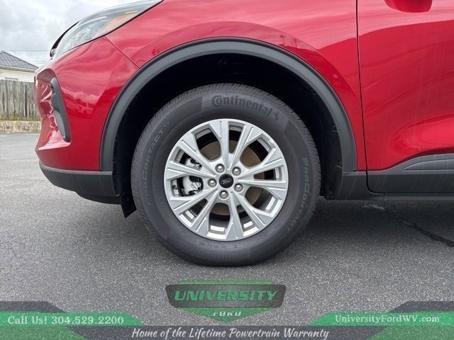 New 2025 Ford Escape Active w/ Cold Weather Package image 5