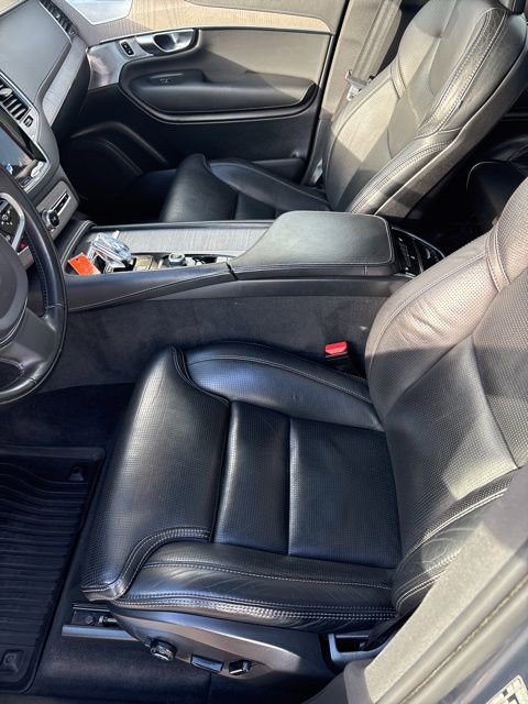 Used 2021 Volvo XC90 T8 Inscription w/ Protection Package Premier image 24