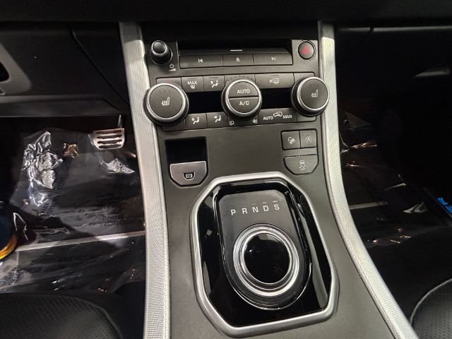 Used 2017 Land Rover Range Rover Evoque HSE Dynamic AWD/4WD image 30