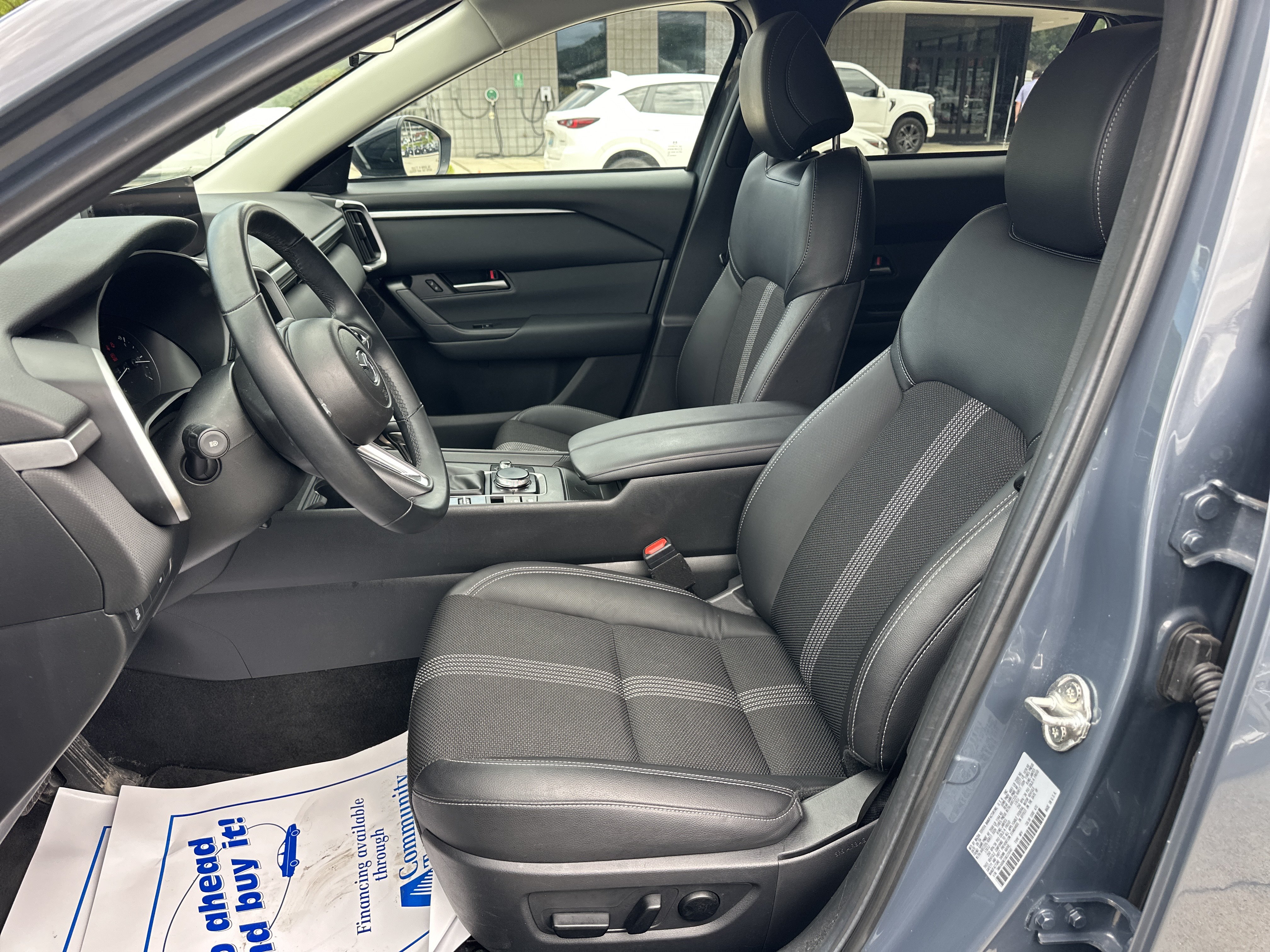 Used 2025 MAZDA CX-50 AWD 2.5 S w/ Preferred Package image 19