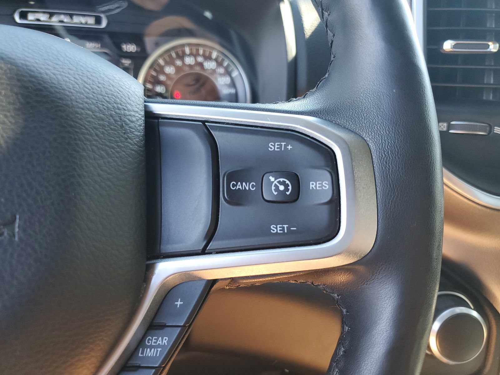 Used 2019 RAM 1500 Big Horn AWD/4WD image 23