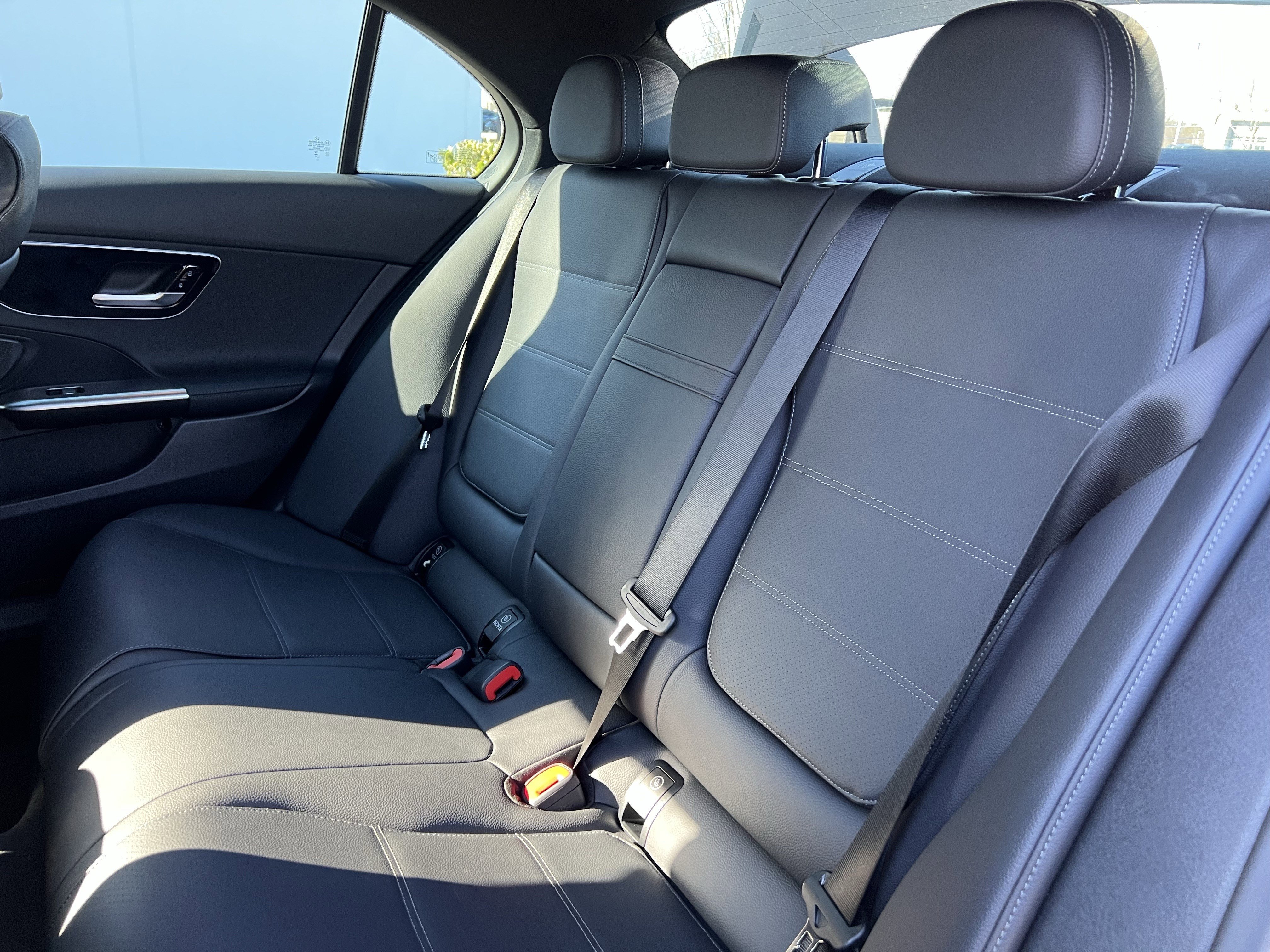 Certified 2025 Mercedes-Benz C 300 Sedan image 33