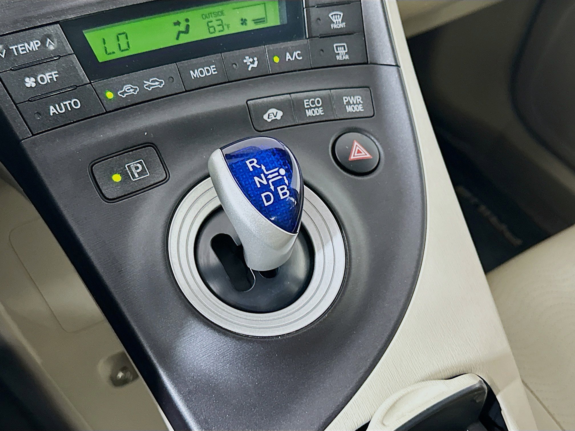 Used 2010 Toyota Prius One image 23