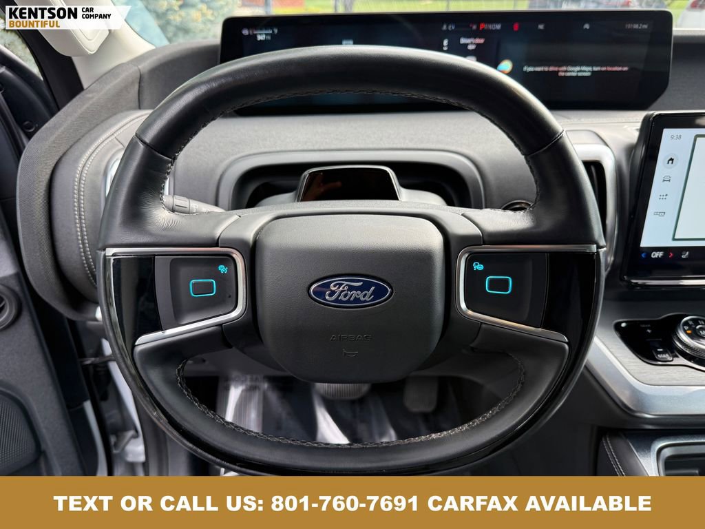 Used 2025 Ford Expedition Platinum AWD/4WD image 14