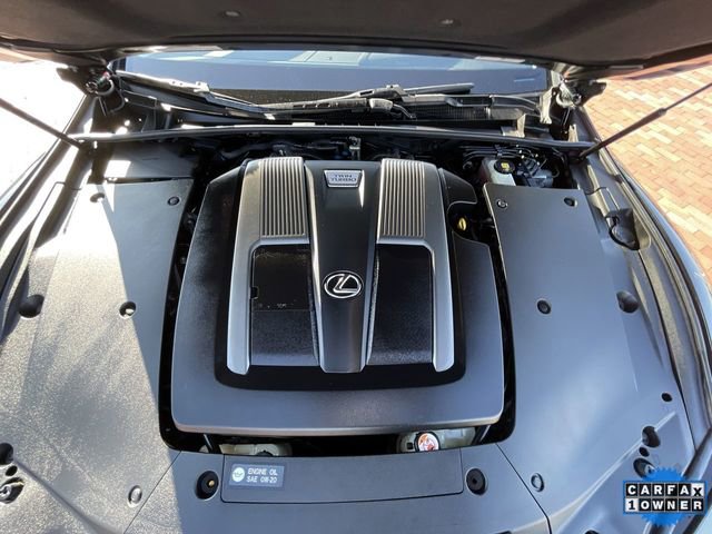 Used 2018 Lexus LS 500 w/ Accessory Package (Z2) image 26