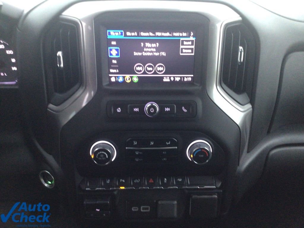 Used 2024 Chevrolet Silverado 2500 Custom w/ Custom Value Package image 23