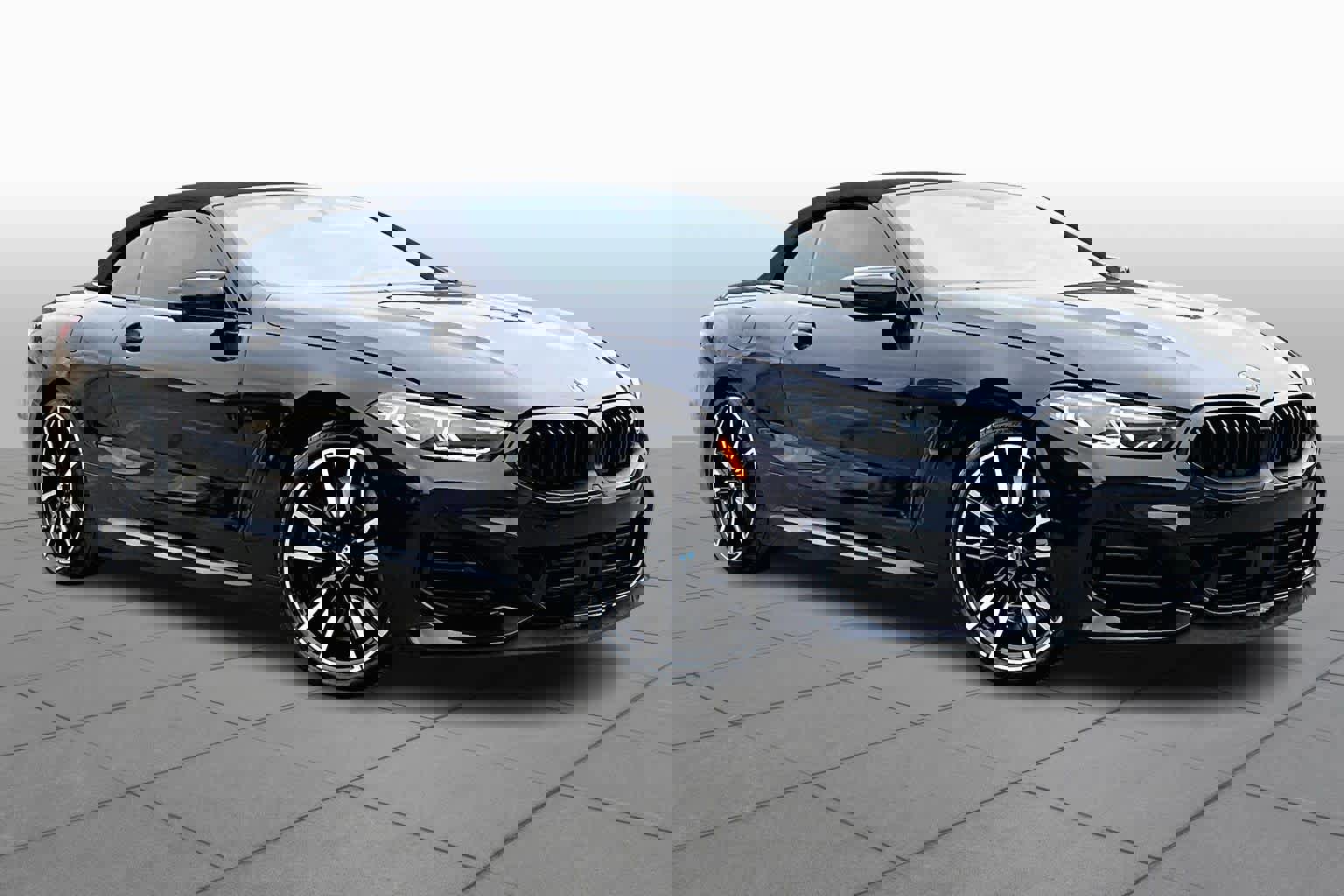 Used 2023 BMW M850i xDrive Convertible image 5