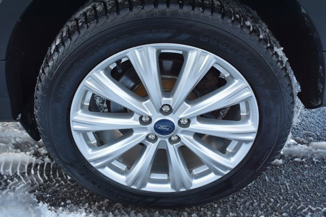 Used 2019 Ford Escape SEL image 49