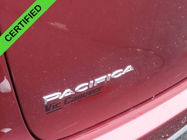Used 2018 Chrysler Pacifica Touring-L Plus image 29