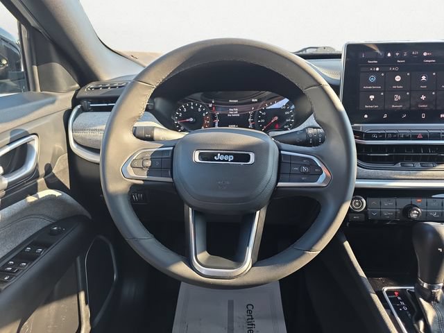 Used 2024 Jeep Compass Latitude AWD/4WD image 12