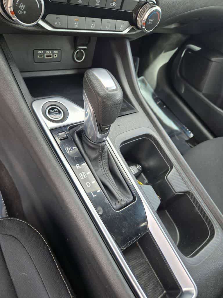 Used 2022 Nissan Sentra SV FWD image 15