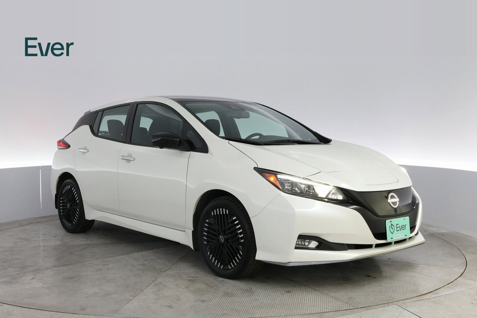 Used 2024 Nissan Leaf SV Plus image 4