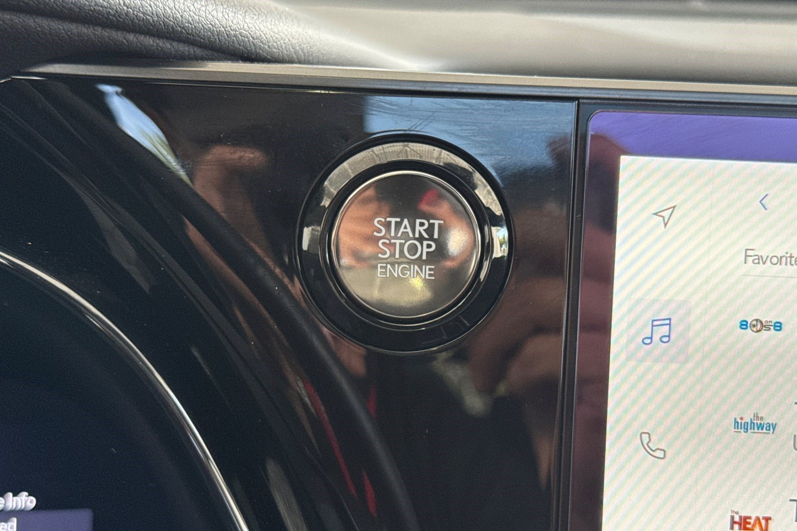 Certified 2025 Lexus TX 350 AWD image 29