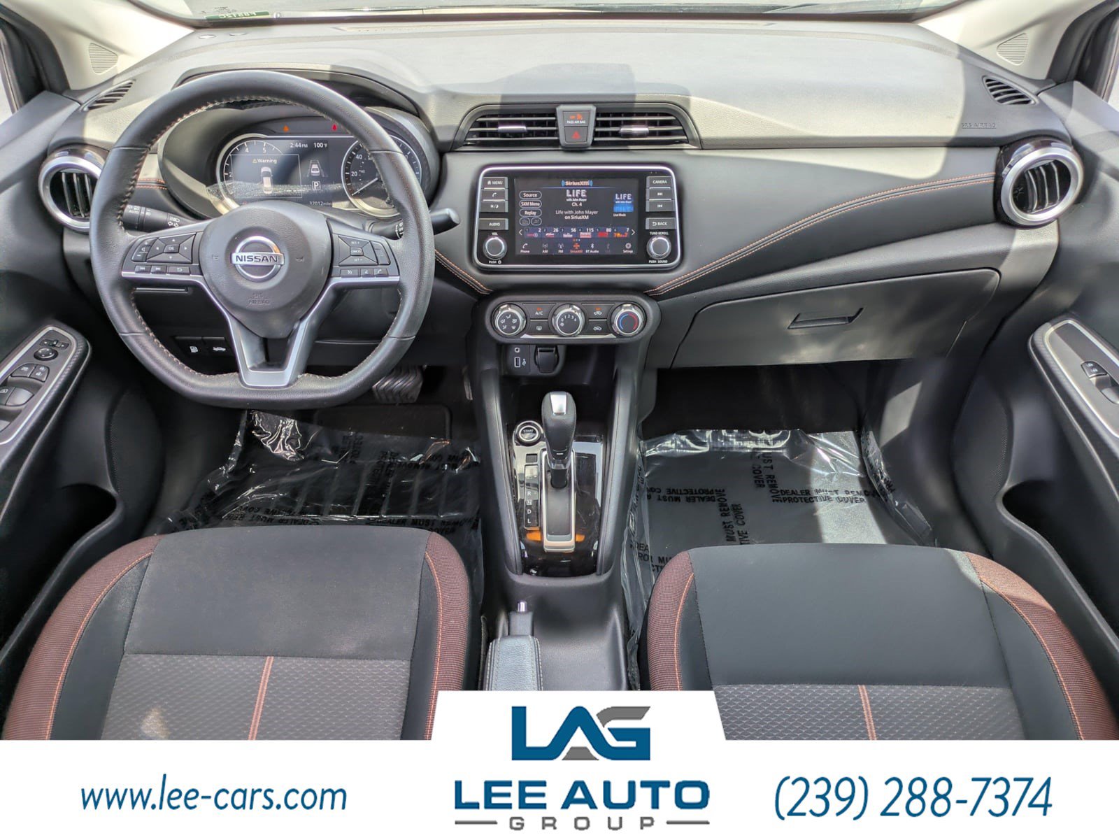 Used 2021 Nissan Versa SR FWD image 12