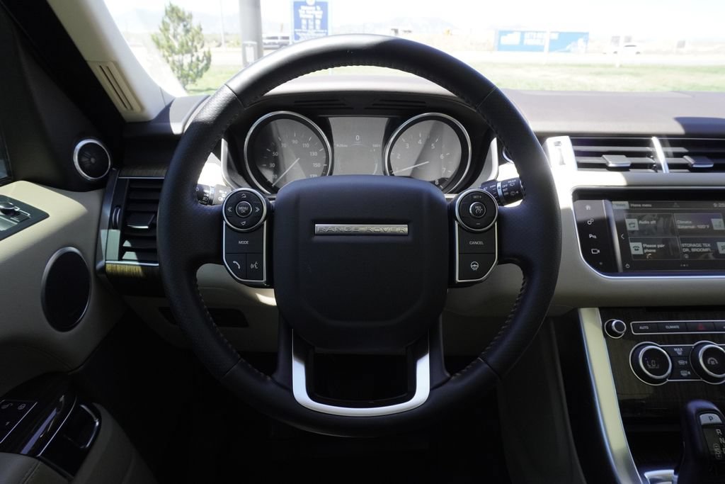 Used 2016 Land Rover Range Rover Sport HSE AWD/4WD image 10