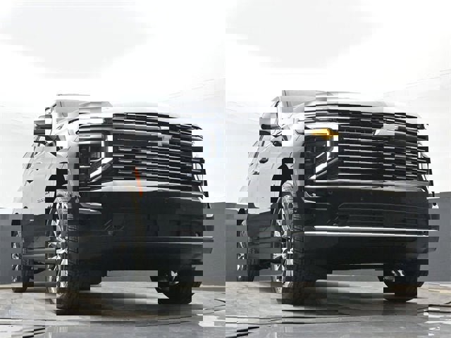 New 2026 Chevrolet Suburban High Country image 34