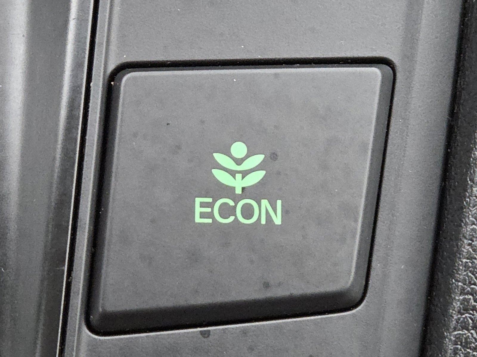 Used 2019 Honda CR-V EX image 8