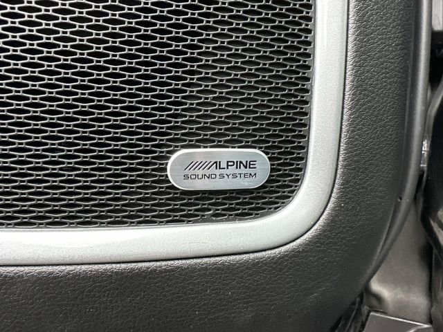 Used 2023 Jeep Compass Latitude w/ Sun and Sound Group image 17