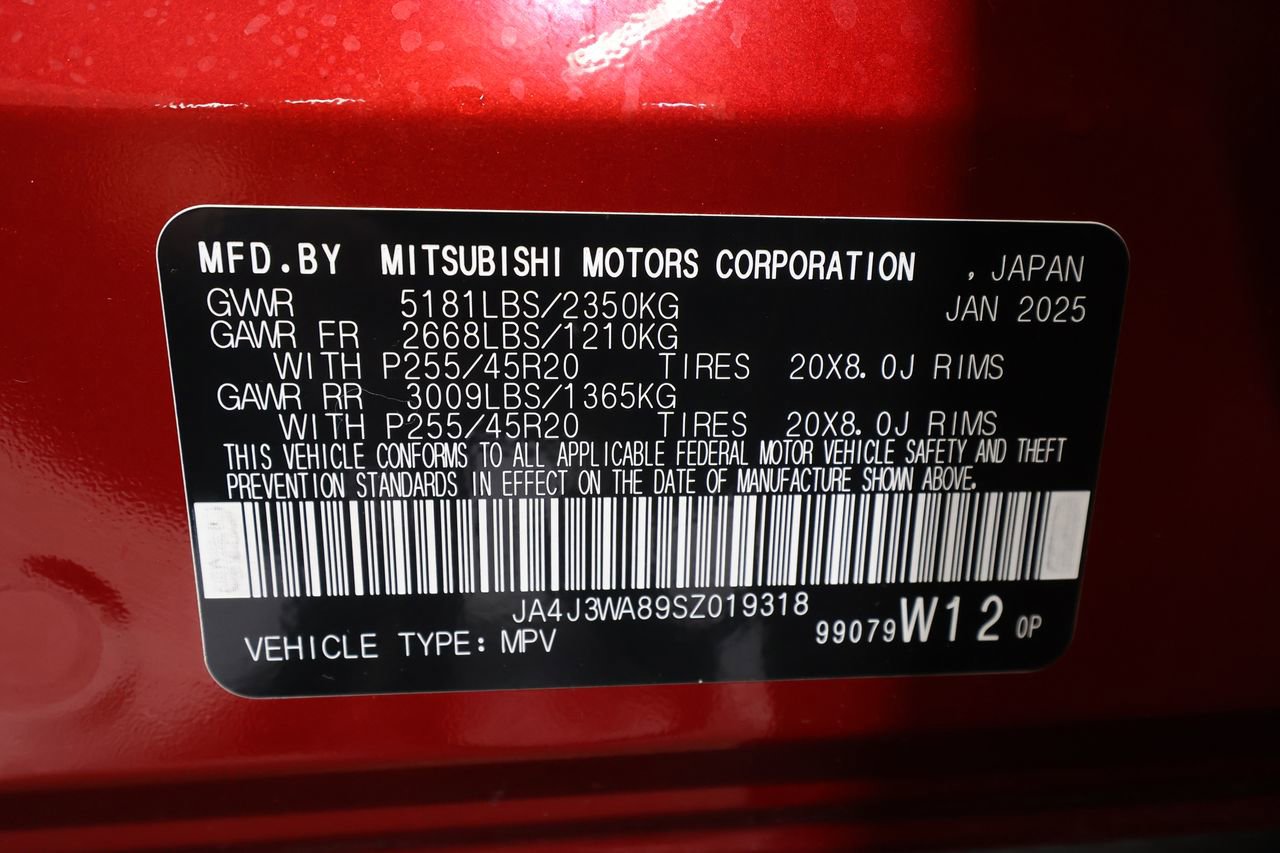 Used 2025 Mitsubishi Outlander SEL FWD image 35
