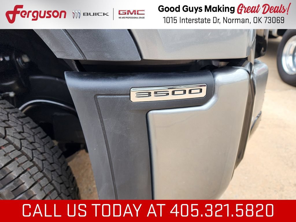 New 2026 GMC Sierra 3500 Denali Ultimate AWD/4WD image 12