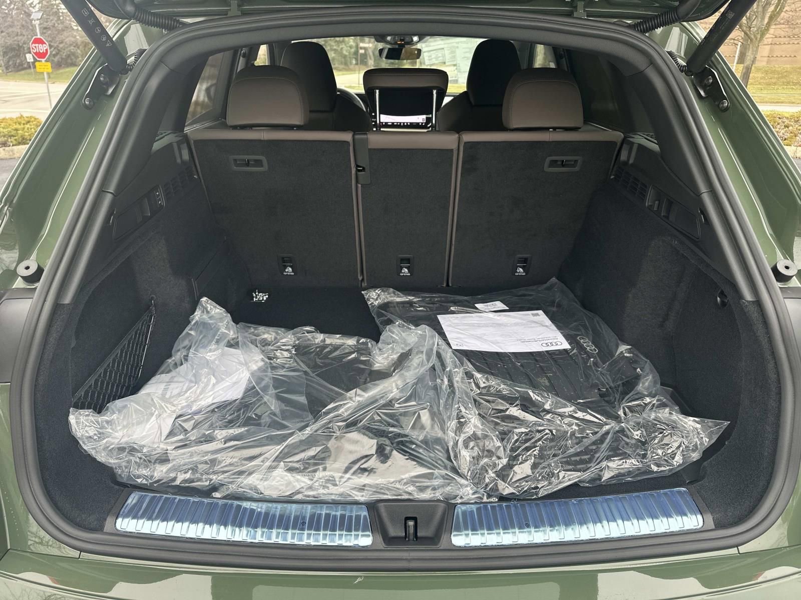 New 2025 Audi Q5 Prestige image 9