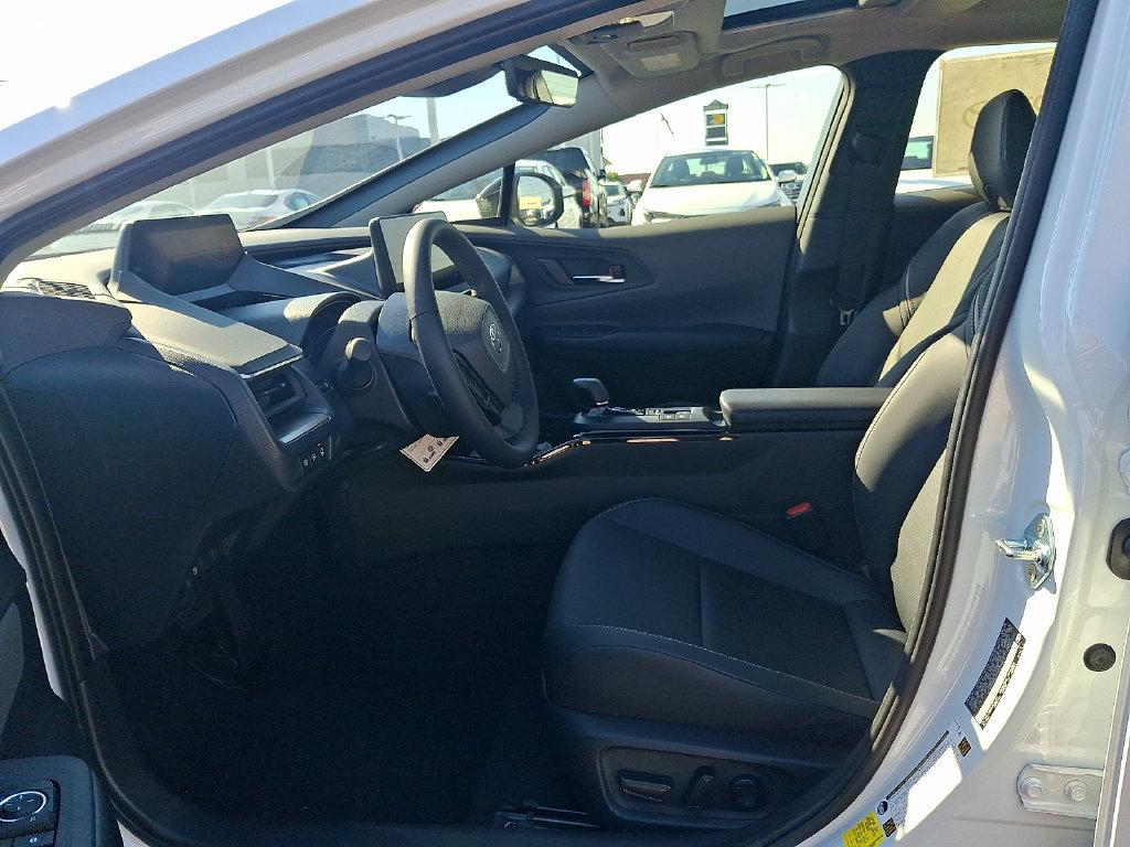 New 2027 Toyota Prius XLE AWD/4WD image 12