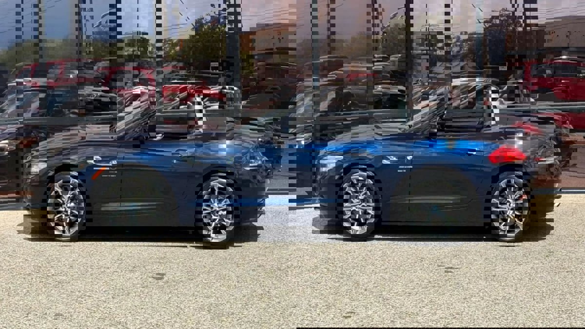 Used 2014 BMW Z4 sDrive35i RWD image 7