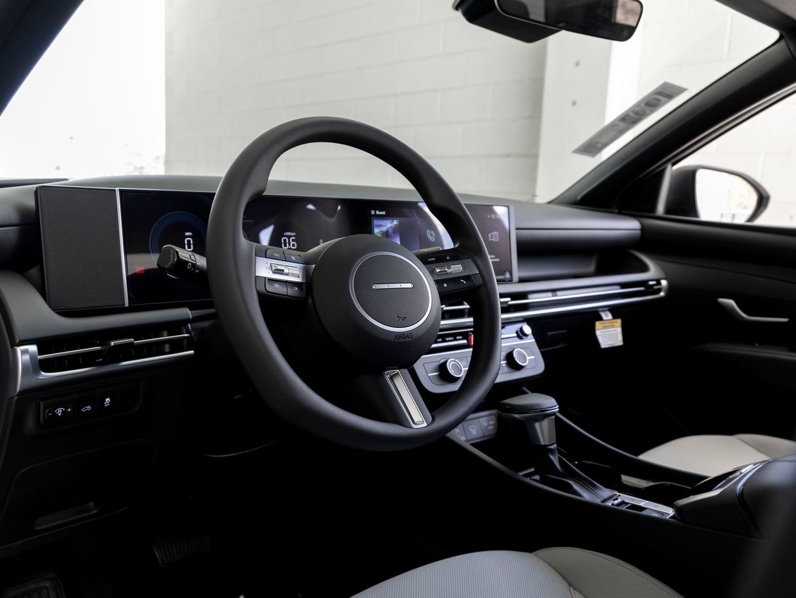 New 2027 Hyundai Santa Cruz SE FWD image 13