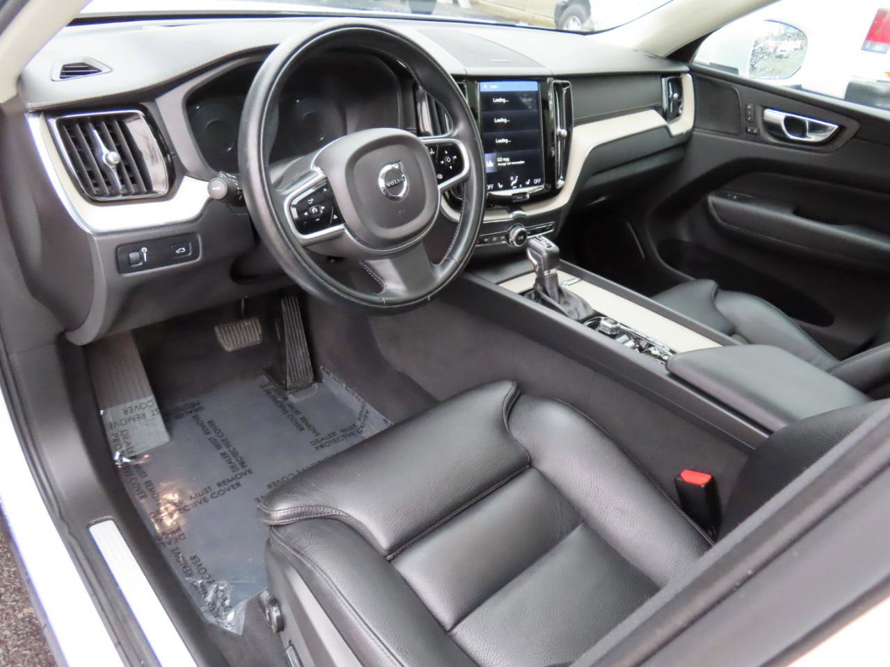 Used 2020 Volvo XC60 T5 Inscription w/ Protection Package image 5