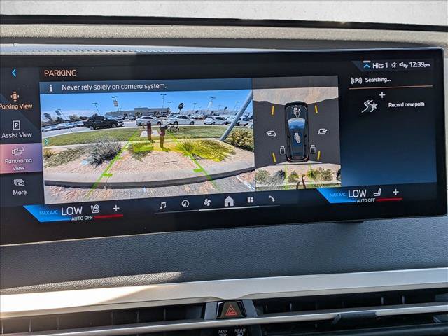 Used 2024 BMW iX xDrive50 AWD/4WD image 15