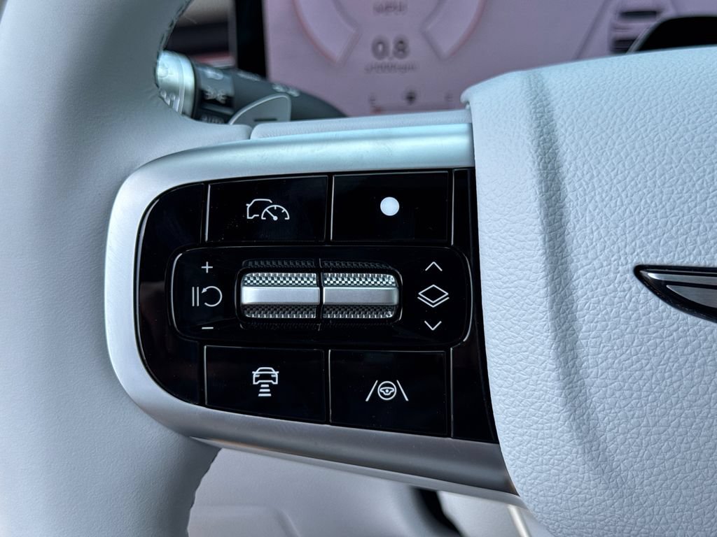 New 2026 Genesis GV70 2.5T Advanced AWD/4WD image 25