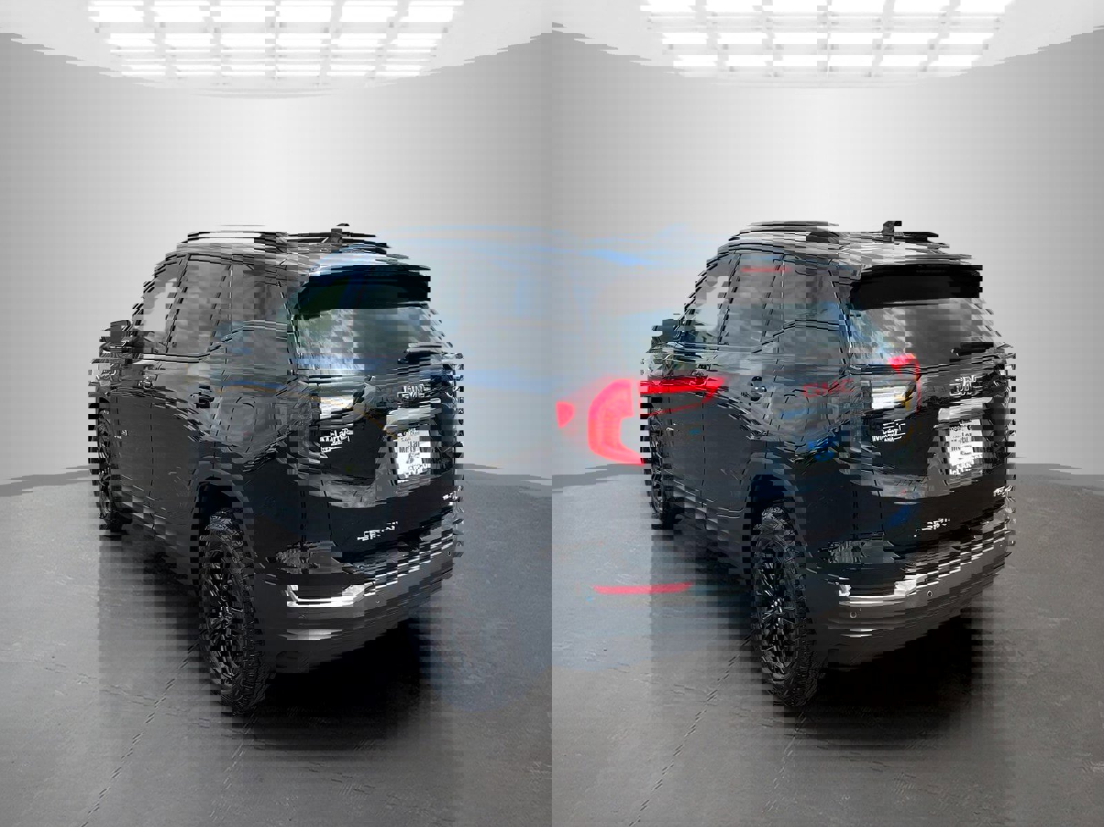 Used 2022 GMC Terrain AT4 w/ Infotainment Package II AWD/4WD image 6